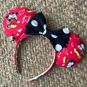 Disney Mickey Ears small shop